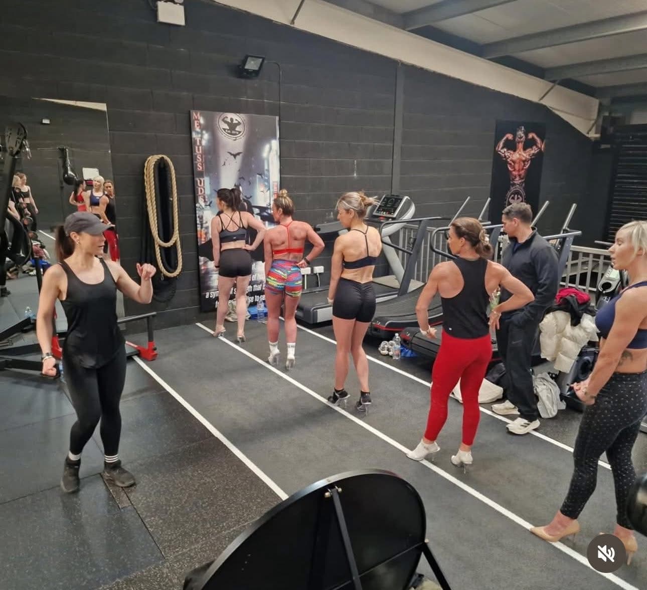 Edel Burns coaching posing session